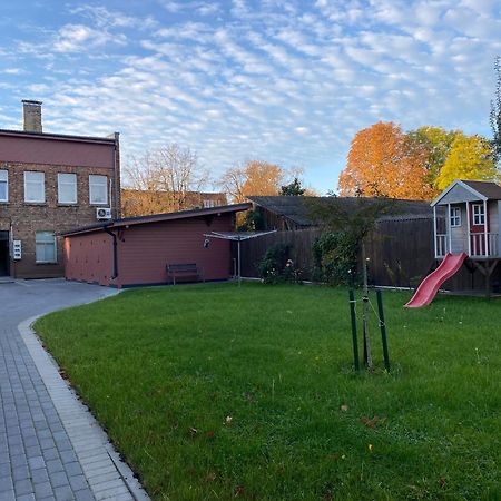 Karla Iela Apartamento Ventspils Exterior foto