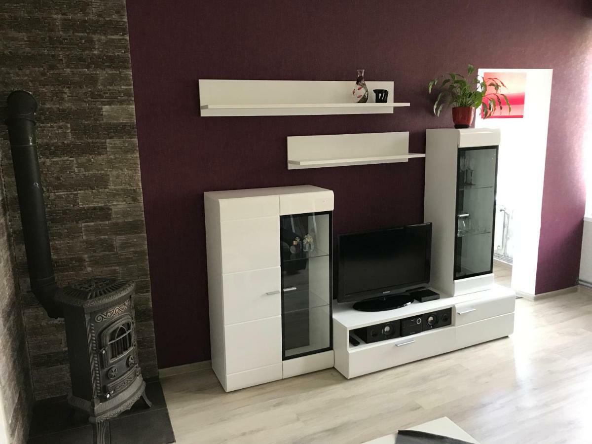 Karla Iela Apartamento Ventspils Exterior foto
